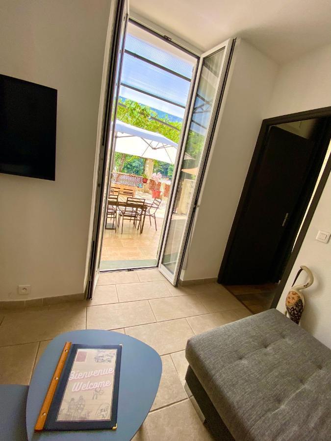 Appartement Terrasse Vue Lac Breil-sur-Roya Eksteriør billede