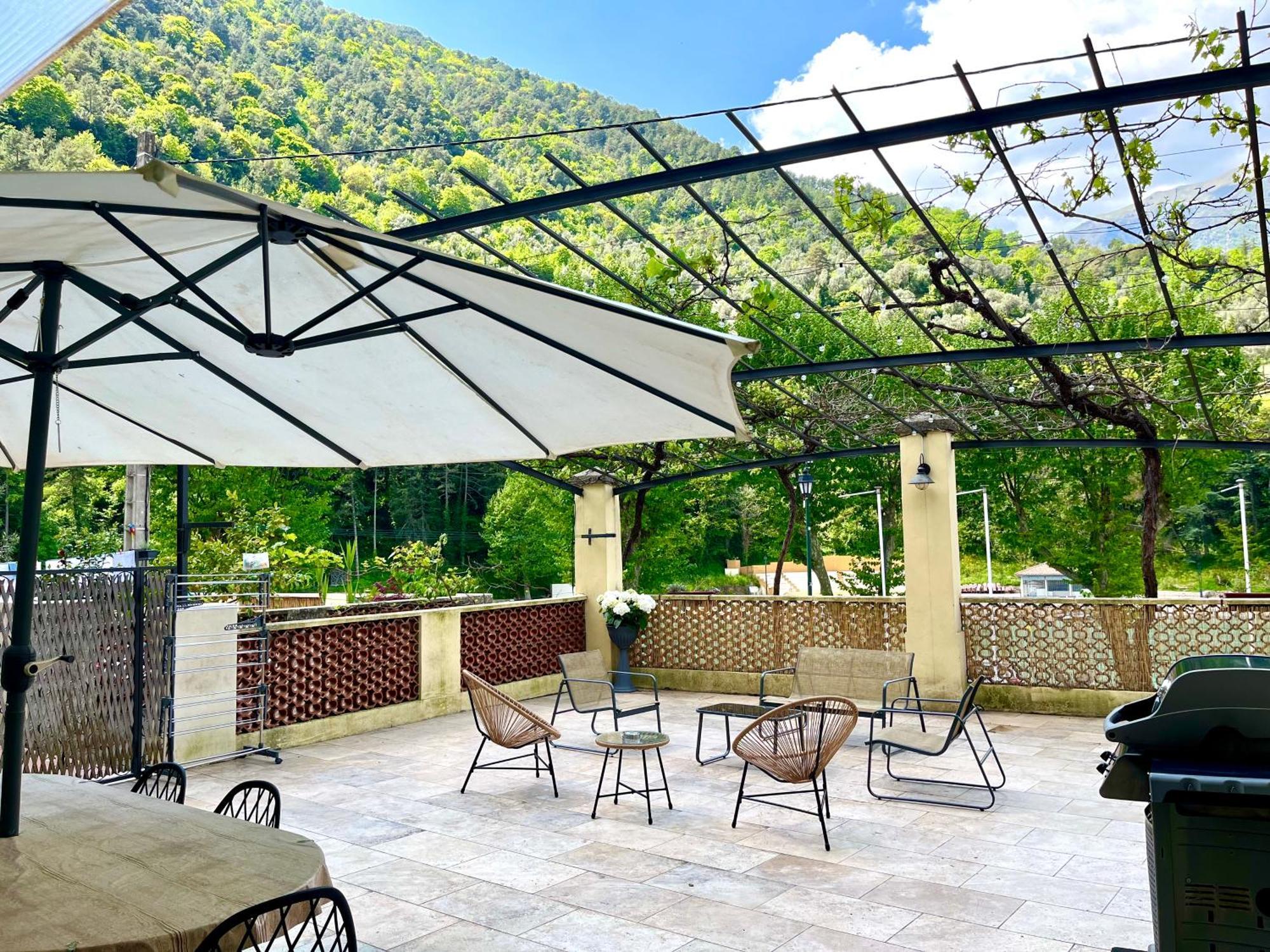 Appartement Terrasse Vue Lac Breil-sur-Roya Eksteriør billede